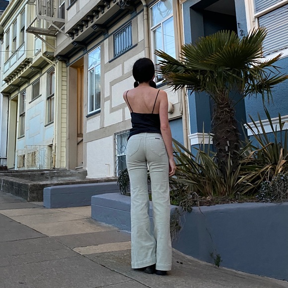 ROLLA’S EAST COAST FLARE - Picture 3 of 3